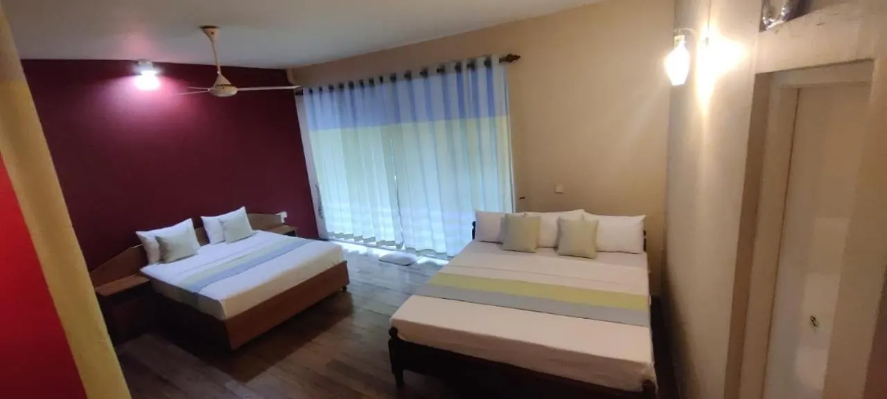 La Villa Lune Kandy Hotel