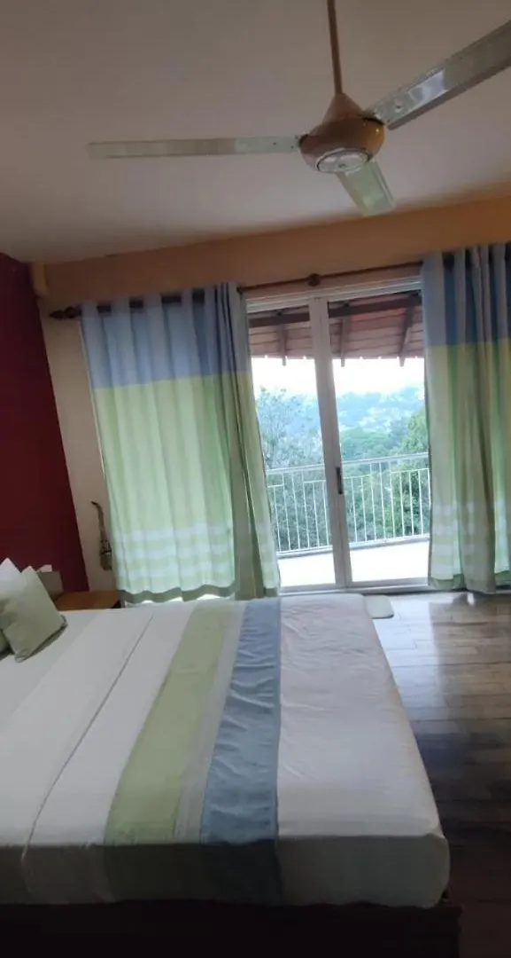 Hotel La Villa Lune Kandy Sri Lanka