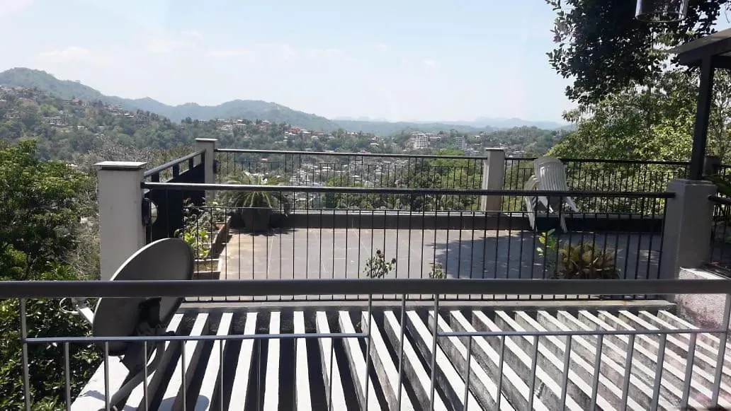 Hotel La Villa Lune Kandy Sri Lanka