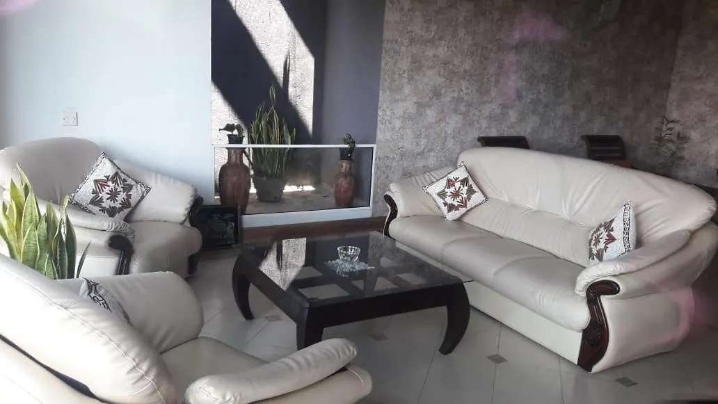 La Villa Lune Kandy Hotel